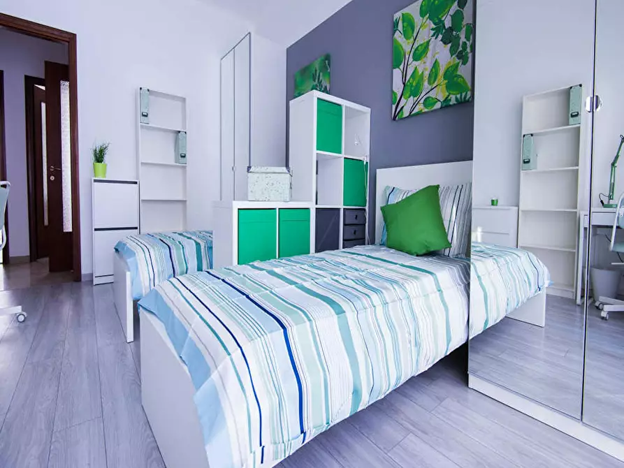 Immagine 4 di Camera in affitto  in Via Giovanni Boccaccio a Sesto San Giovanni