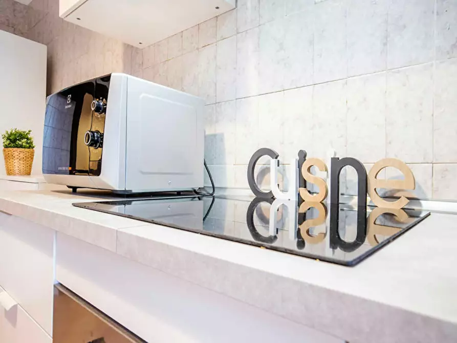 Immagine 10 di Camera in affitto  in Via Felice Mendelssohn a Padova