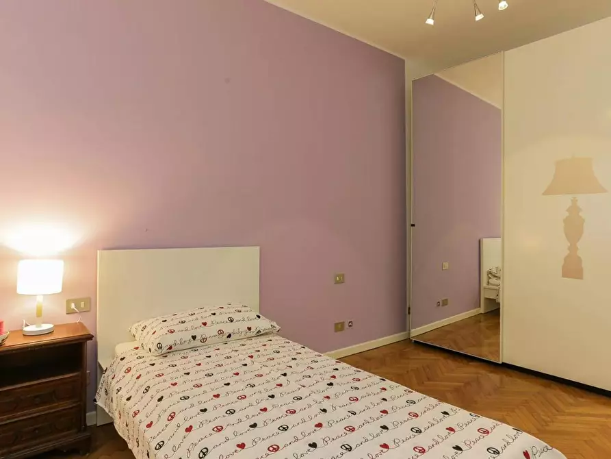 Immagine 2 di Camera in affitto  in Viale Lombardia a Milano