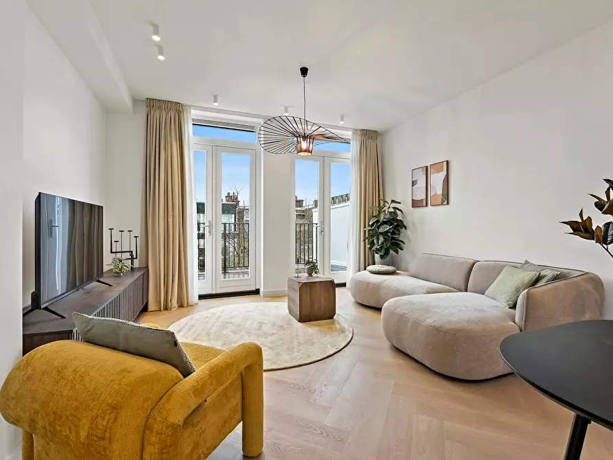 Immagine 1 di Appartamento in affitto  in Laan van Meerdervoort a 's-Gravenhage