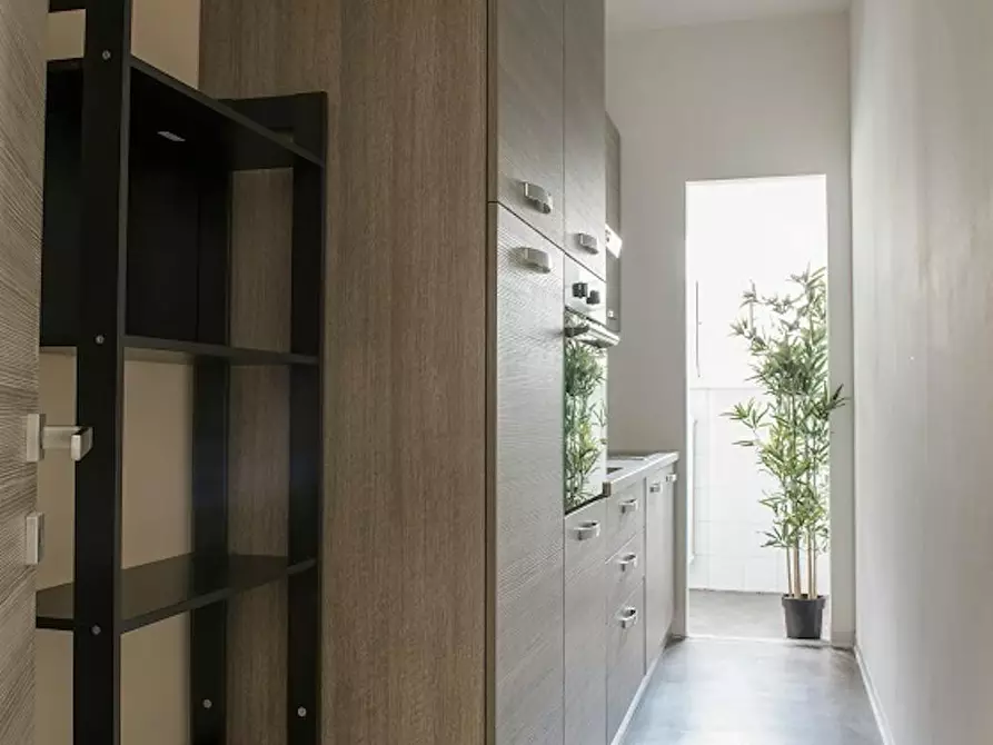 Immagine 7 di Camera in affitto  in Largo Domodossola a Milano