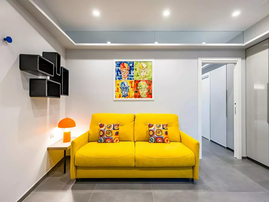 Immagine 6 di Appartamento in affitto  in Via Santa Maria Antesaecula a Napoli