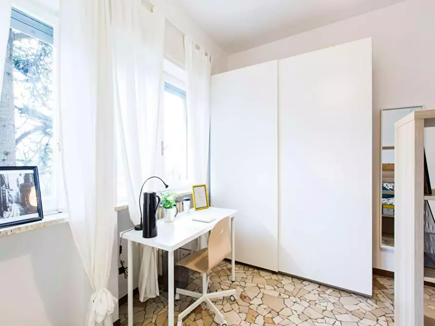 Immagine 6 di Camera in affitto  in Via Pasquale Fornari a Milano