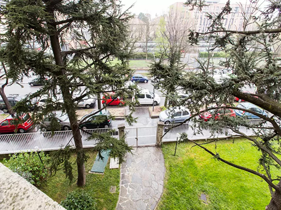 Immagine 10 di Camera in affitto  in Via Pasquale Fornari a Milano