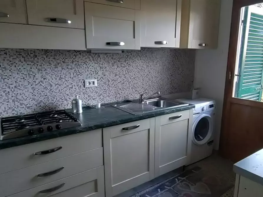 Immagine 3 di Camera in affitto  in Via Andrea Costa a Pisa