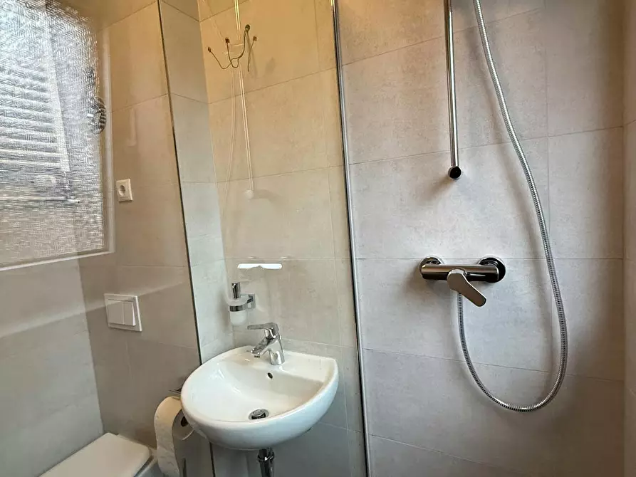 Immagine 8 di Appartamento in affitto  in Winterthurstraße a Berlin