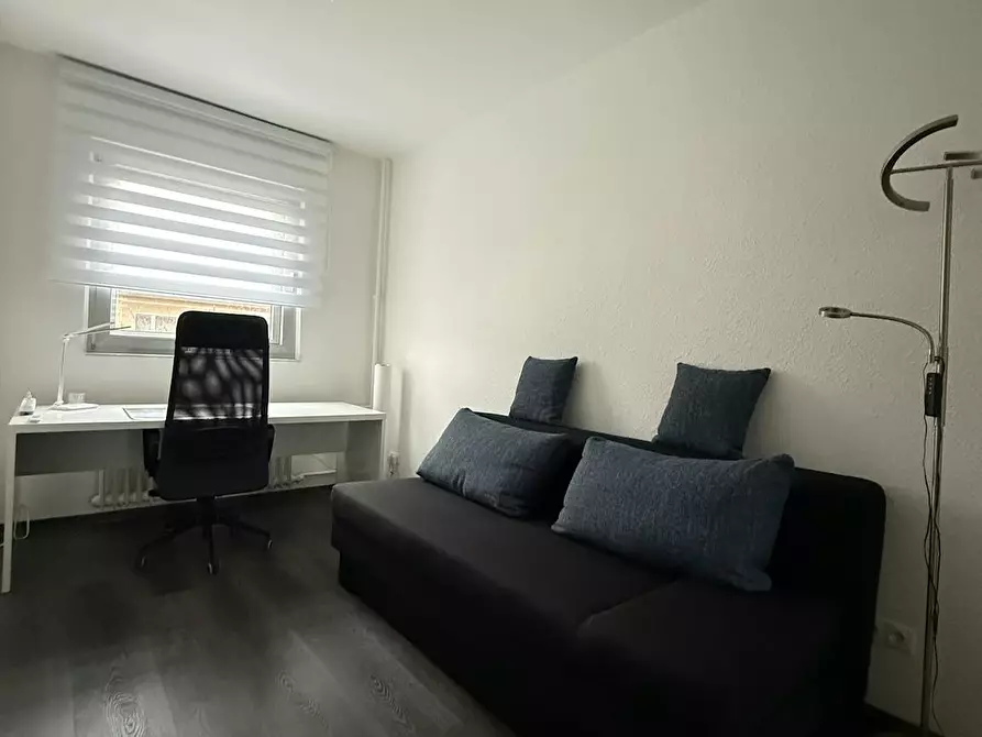 Immagine 5 di Appartamento in affitto  in Winterthurstraße a Berlin