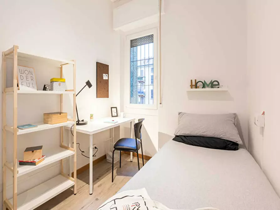 Immagine 2 di Camera in affitto  in Via Giovanni Pastorelli a Milano