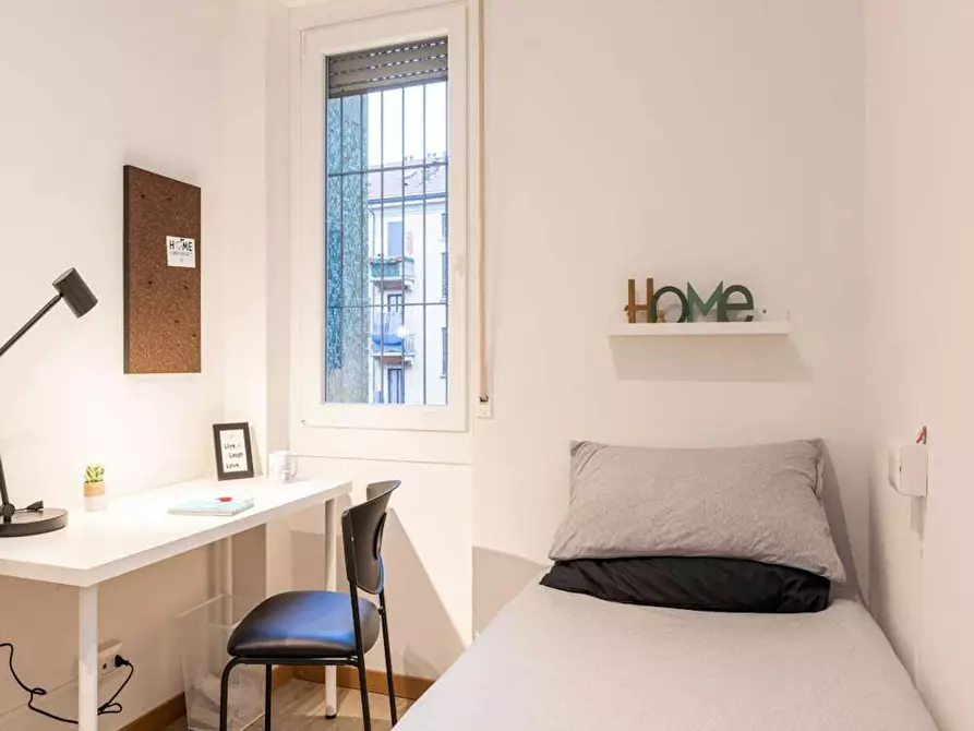 Immagine 3 di Camera in affitto  in Via Giovanni Pastorelli a Milano