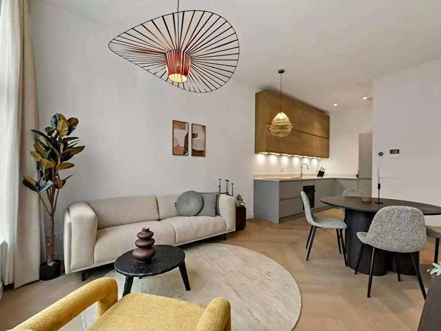 Immagine 8 di Appartamento in affitto  in Laan van Meerdervoort a 's-Gravenhage
