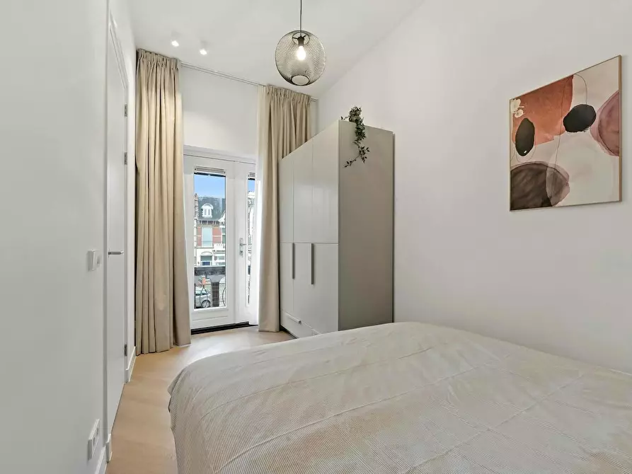 Immagine 3 di Appartamento in affitto  in Laan van Meerdervoort a 's-Gravenhage