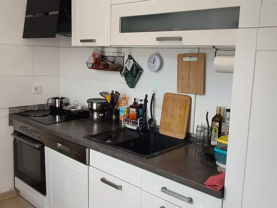 Immagine 5 di Appartamento in affitto  in Elsenstraße a Berlin