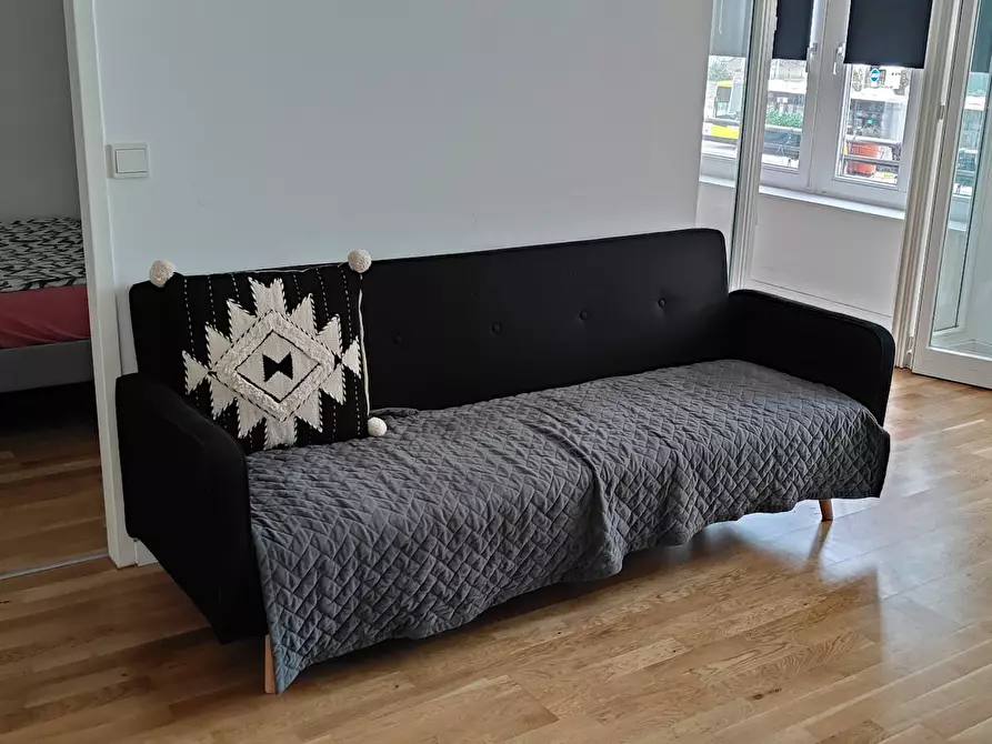 Immagine 7 di Appartamento in affitto  in Elsenstraße a Berlin