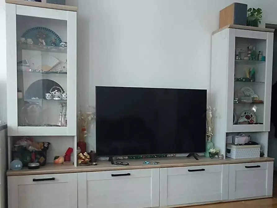 Immagine 2 di Appartamento in affitto  in Elsenstraße a Berlin