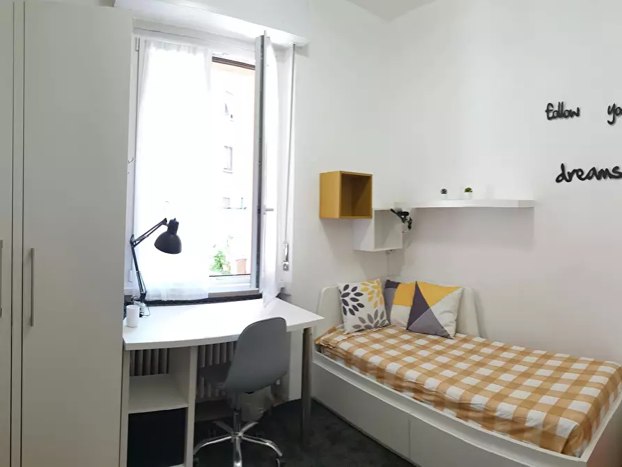 Immagine 2 di Appartamento in affitto  in Via Arcivescovo Romilli a Milano