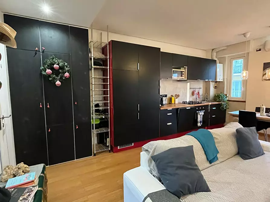 Immagine 4 di Appartamento in affitto  in Via Legnone a Milano