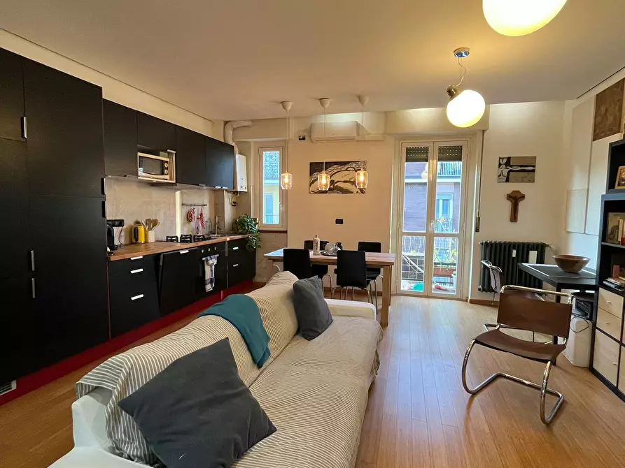 Immagine 2 di Appartamento in affitto  in Via Legnone a Milano
