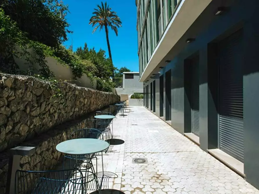 Immagine 10 di Camera in affitto  in Avenida de la Palmera a Sevilla