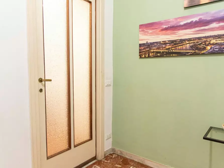 Immagine 10 di Camera in affitto  in Via Tuscolana a Roma