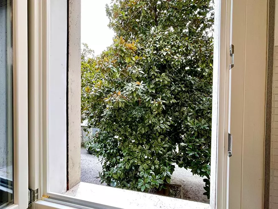 Immagine 9 di Appartamento in affitto  in Via Leonardo Loredan a Padova
