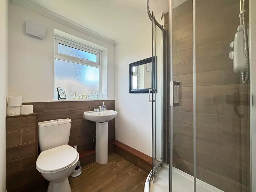 Immagine 4 di Appartamento in affitto  in Tushmore Lane a Crawley