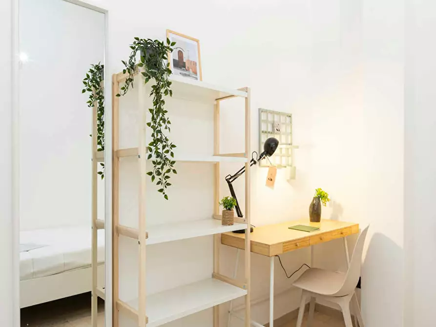 Immagine 6 di Camera in affitto  in Via Amatore Sciesa a Milano