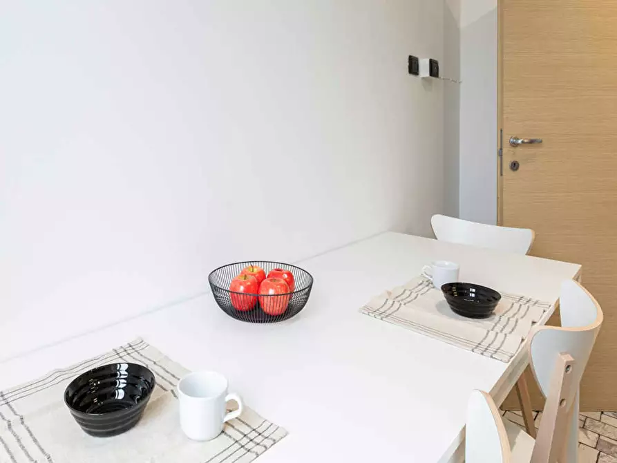 Immagine 8 di Camera in affitto  in Via Amatore Sciesa a Milano