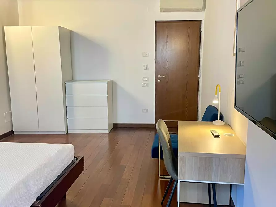 Immagine 7 di Camera in affitto  in Via del Santo a Padova