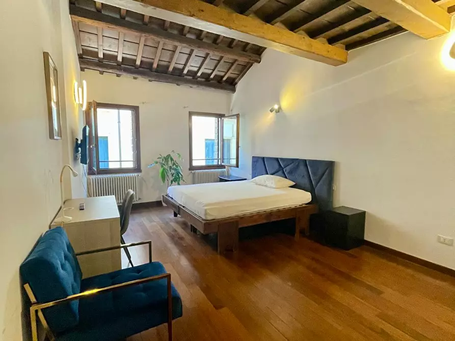 Immagine 2 di Camera in affitto  in Via del Santo a Padova