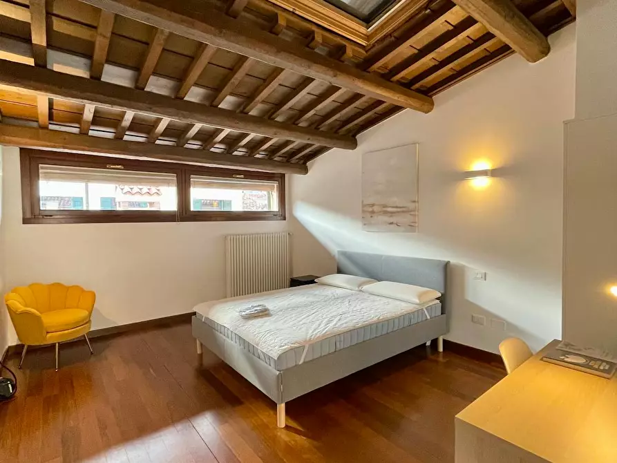 Immagine 1 di Camera in affitto  in Via del Santo a Padova