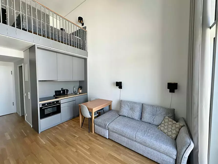 Immagine 2 di Appartamento in affitto  in Am Oberwiesenfeld a München