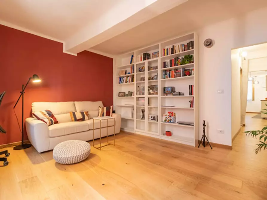 Immagine 4 di Appartamento in affitto  in Via Savenella a Bologna