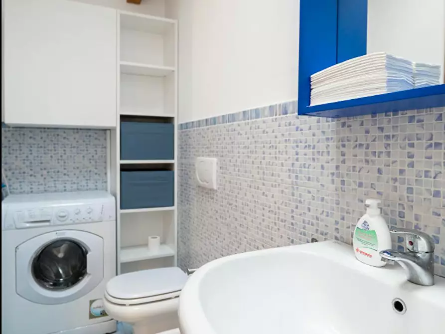 Immagine 8 di Appartamento in affitto  in Via Modica a Milano