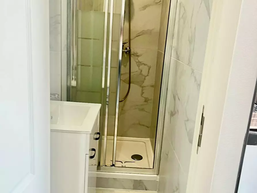 Immagine 9 di Appartamento in affitto  in Rue de Veeweyde a Anderlecht
