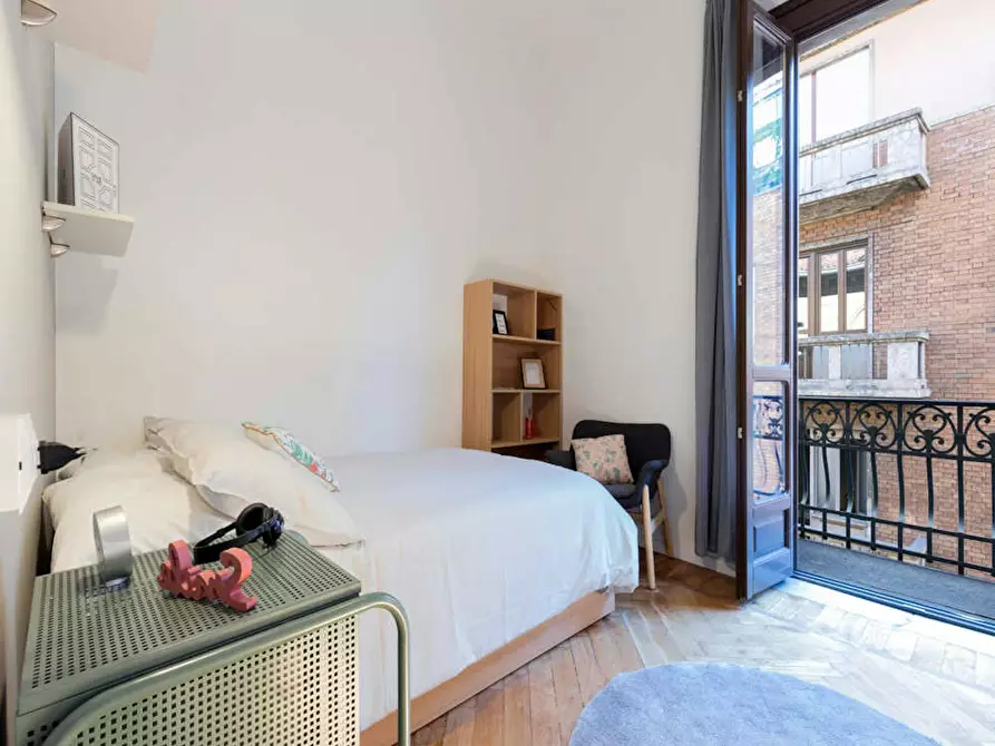 Immagine 3 di Camera in affitto  in Via dei Mercanti a Torino