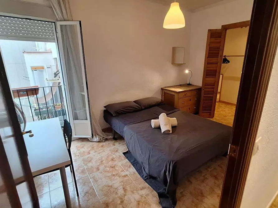 Immagine 2 di Camera in affitto  in Carrer de Ferrer de Blanes a Barcelona