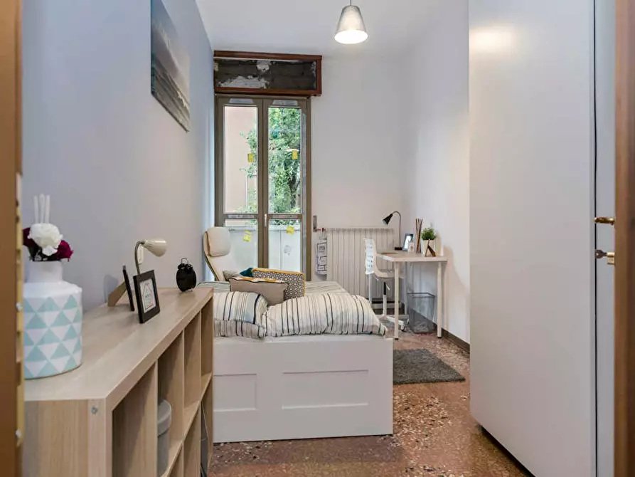 Immagine 3 di Camera in affitto  in Viale Giovanni Vicini a Bologna