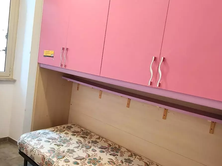 Immagine 1 di Camera in affitto  in Via Vinicio Cortese a Ciampino