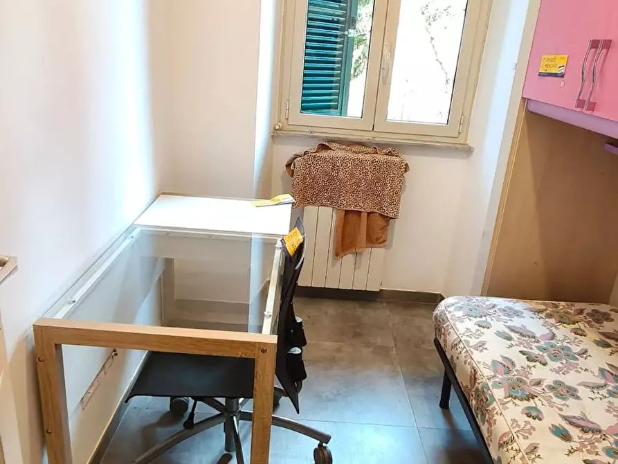 Immagine 2 di Camera in affitto  in Via Vinicio Cortese a Ciampino