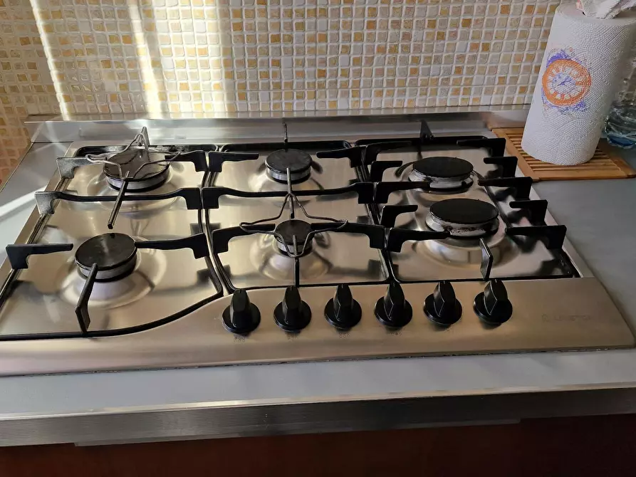 Immagine 10 di Camera in affitto  in Via Vinicio Cortese a Ciampino