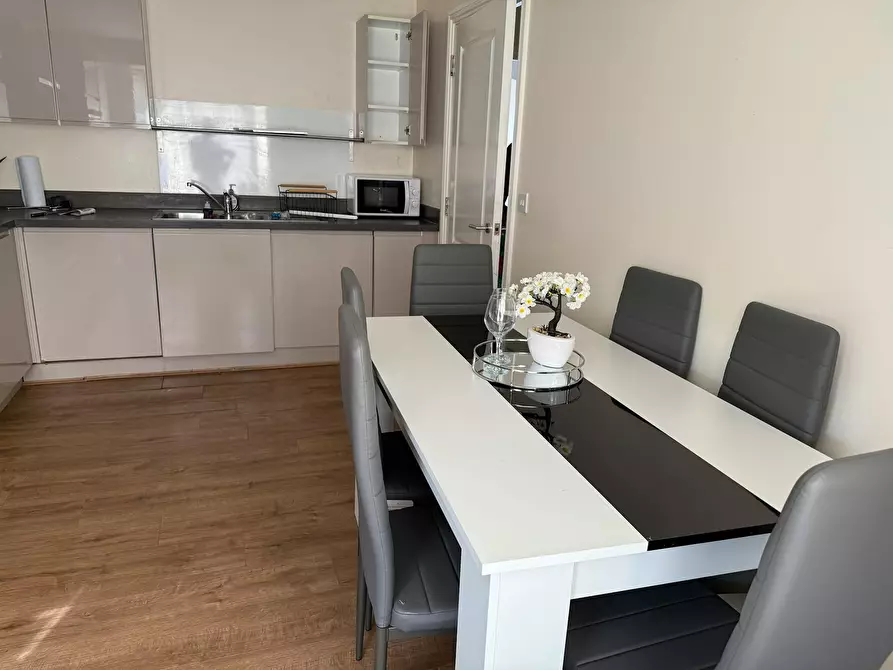 Immagine 8 di Casa indipendente in affitto  in Roman Road a Corby