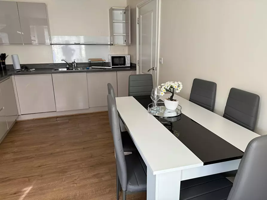 Immagine 9 di Casa indipendente in affitto  in Roman Road a Corby