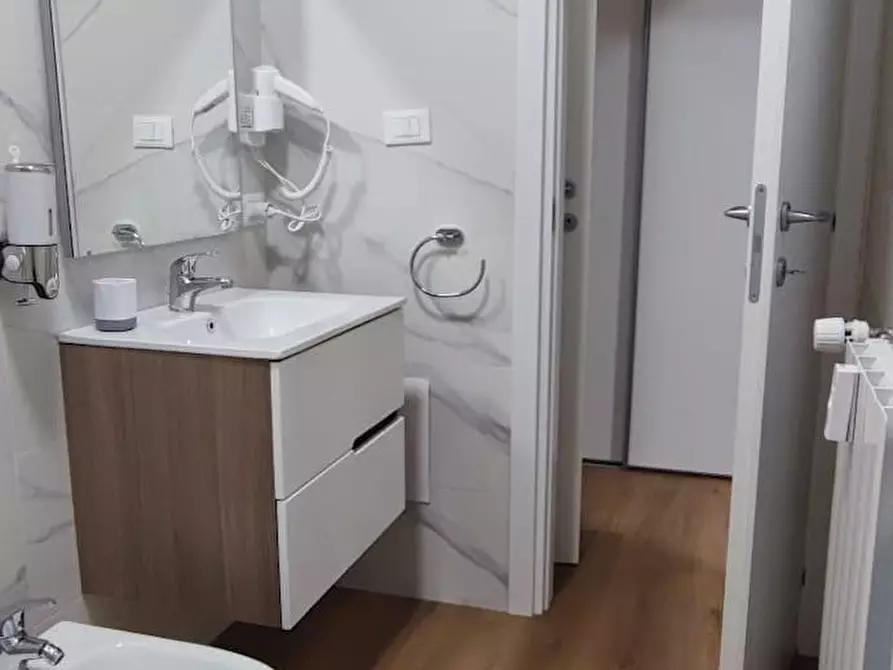 Immagine 7 di Appartamento in affitto  in Galleria II Agosto 1980 a Bologna