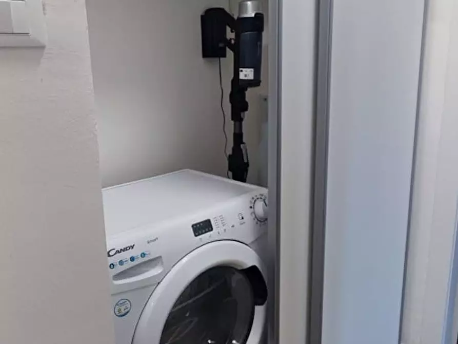 Immagine 8 di Appartamento in affitto  in Galleria II Agosto 1980 a Bologna