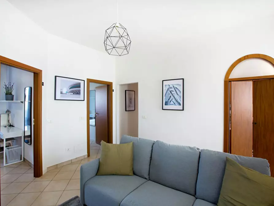 Immagine 9 di Camera in affitto  in Via Federico Engels a Milano
