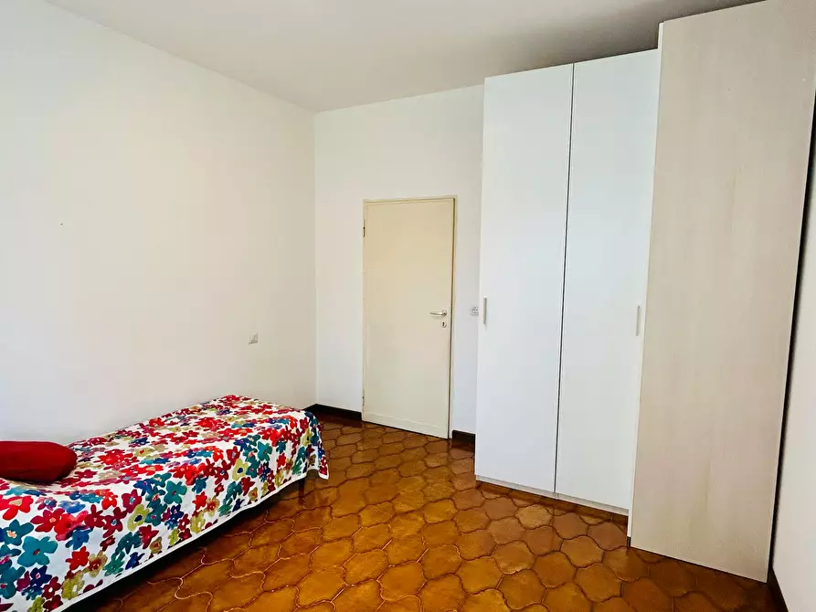 Immagine 6 di Camera in affitto  in Via Ugo Ojetti a Milano