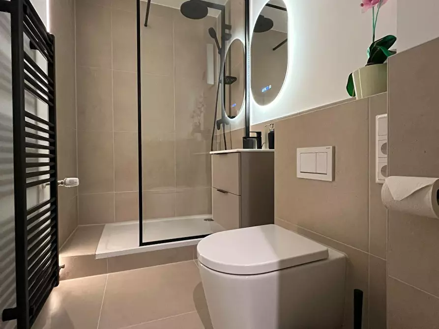 Immagine 1 di Appartamento in affitto  in Felderstraße a Leverkusen
