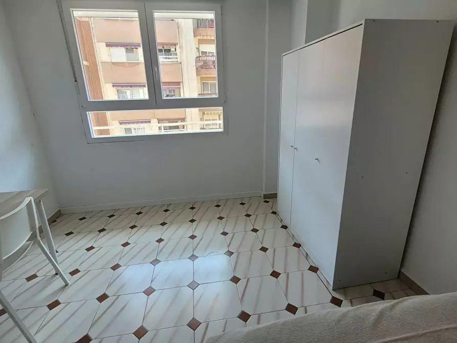 Immagine 8 di Camera in affitto  in Carrer del Pare Mendez a El Realon