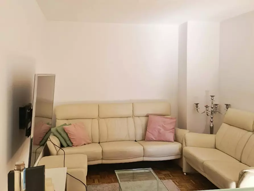 Immagine 9 di Camera in affitto  in Elfriedenstraße a München