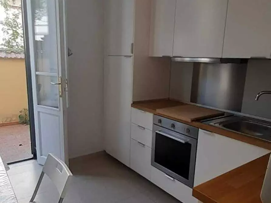 Immagine 6 di Camera in affitto  in Via Vanni Turino a Pisa